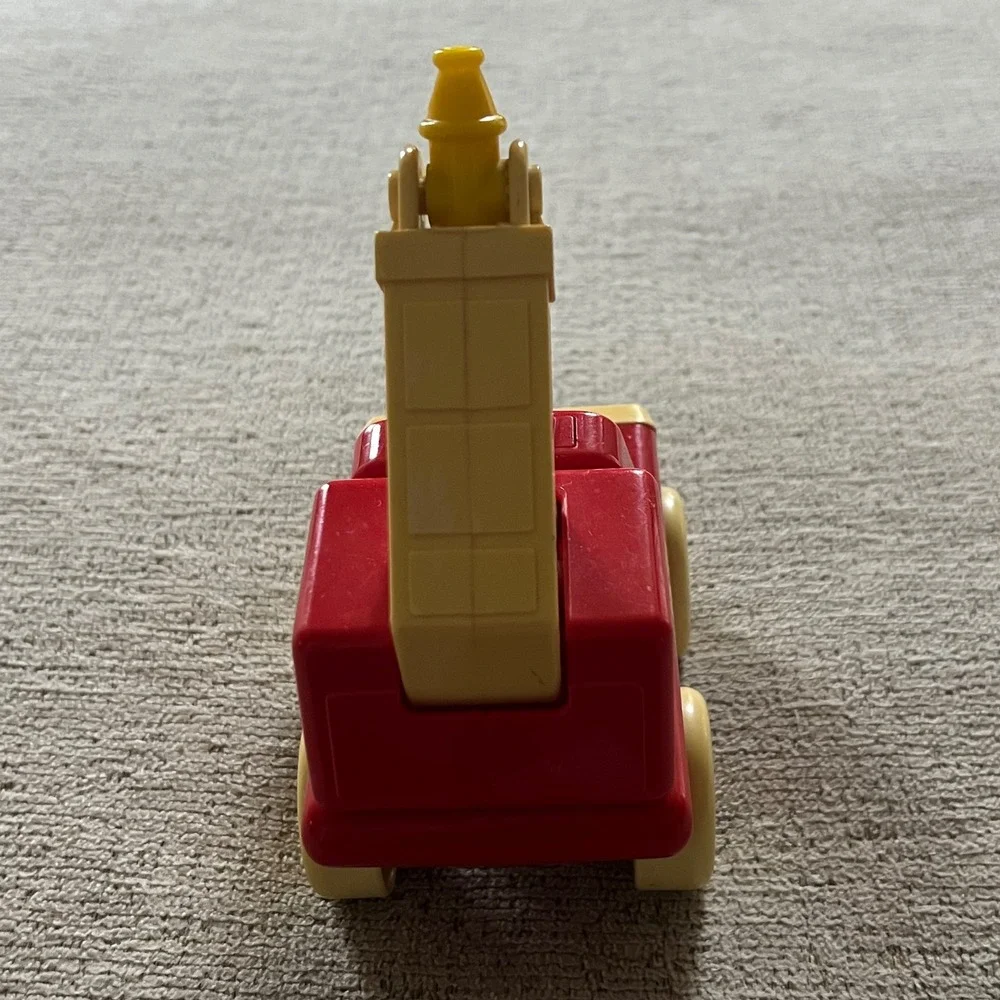 Vintage Tonka Fire Engine No 1‎ Red Plastic Toy Truck Chunky Ladder Vehicle